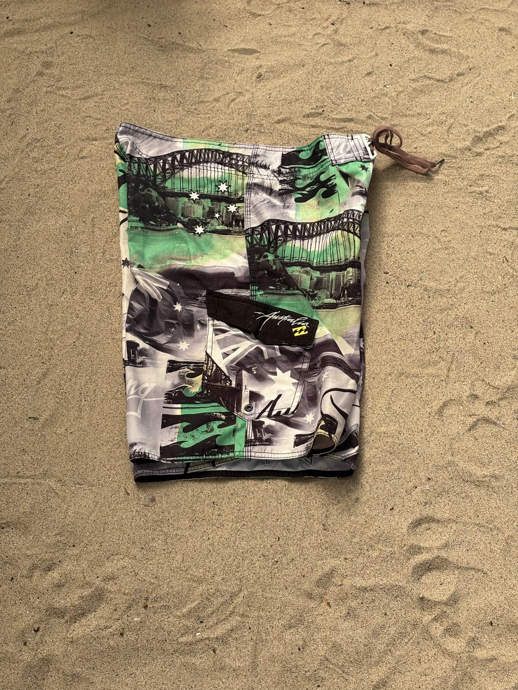 Billabong Australia Boardshorts 32