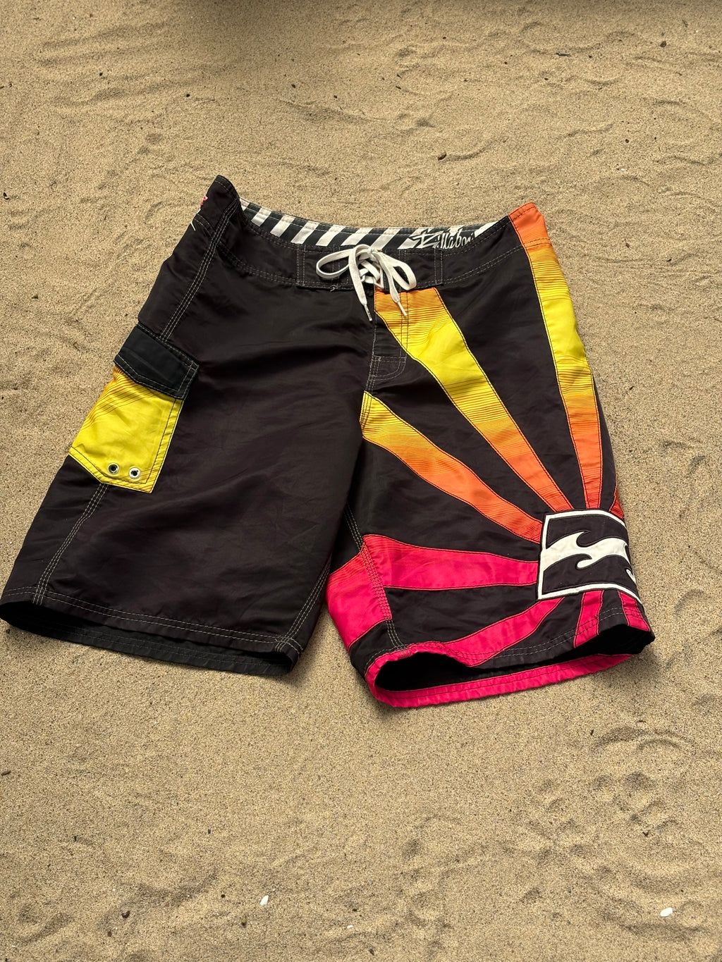 Billabong Rising Sun Boardshorts 32