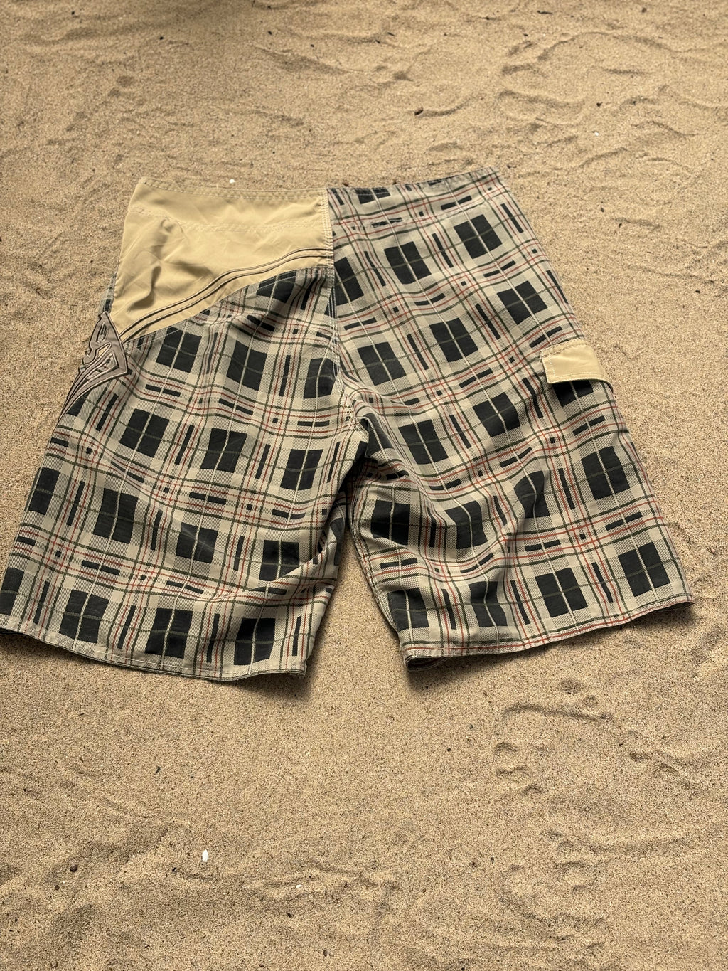 Billabong Script Boardshorts 32