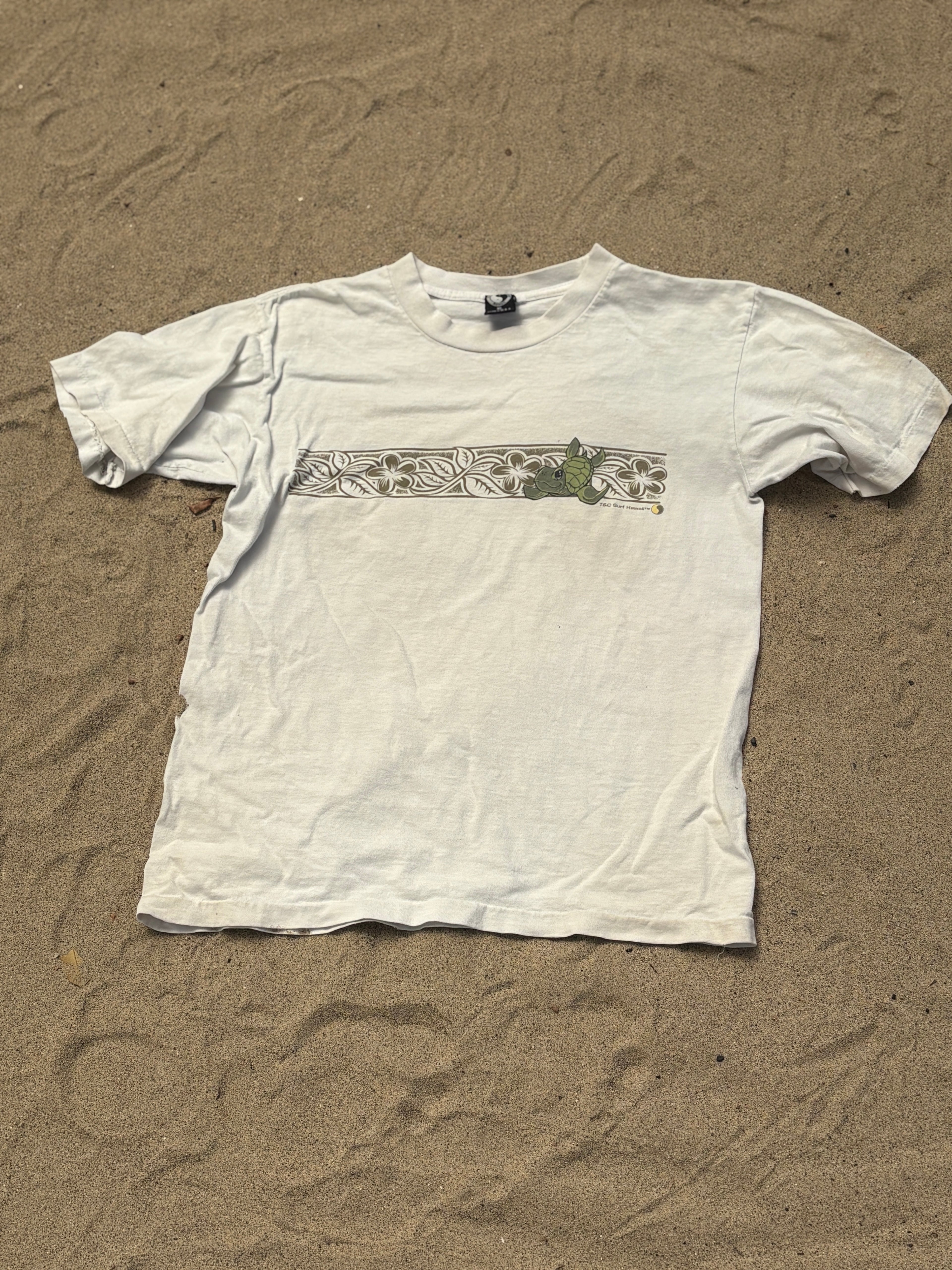 T&C Hawaii Tee Small