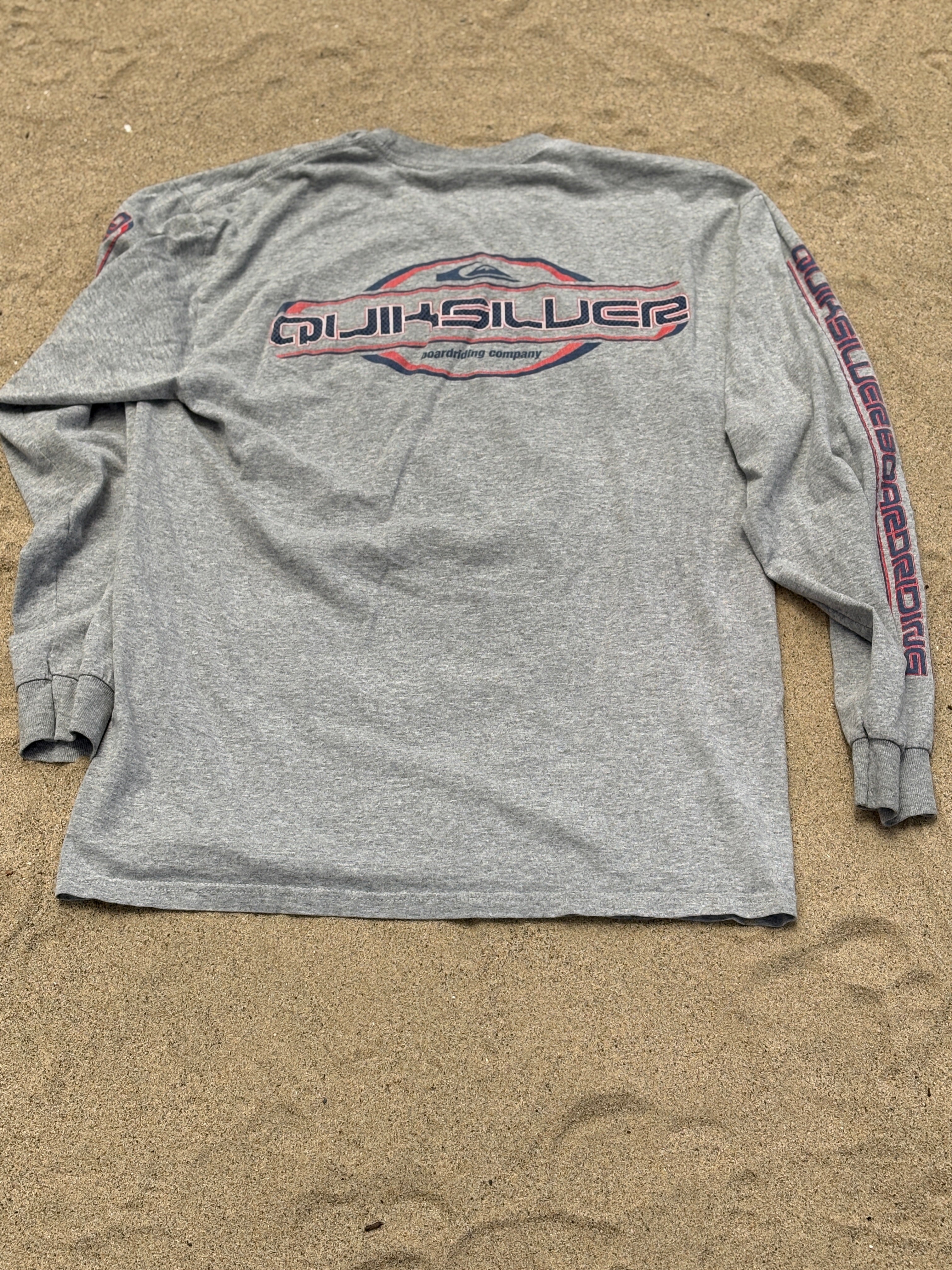 Quiksilver quad hit Tee M