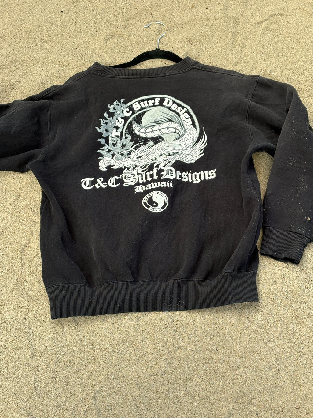 T&C Dragon Crewneck Sweater M