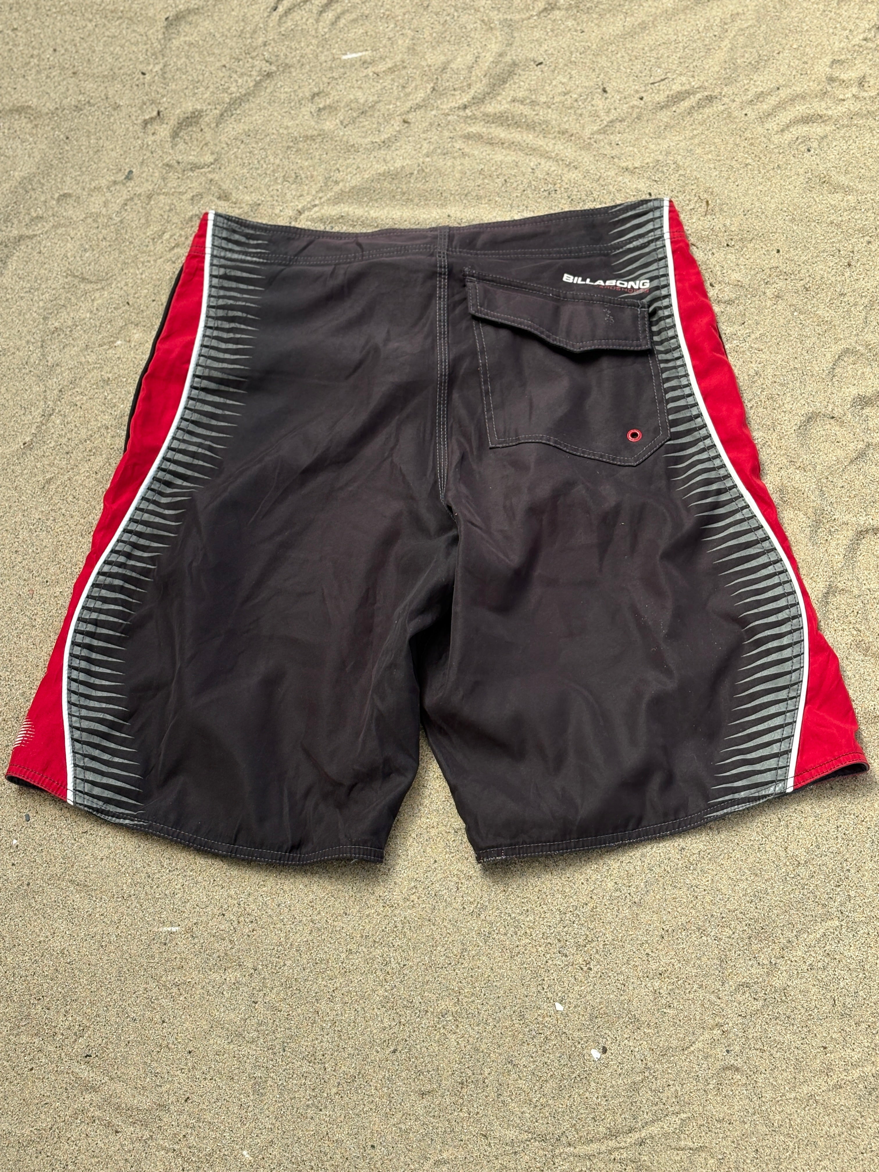 Billabong Boardshorts 32