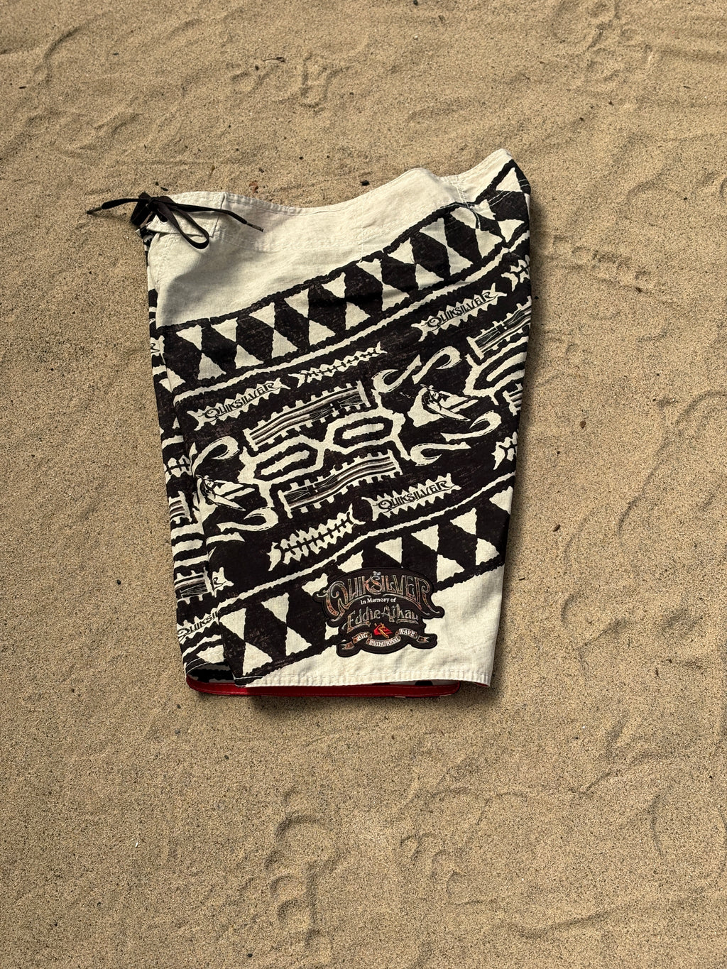 Quiksilver Eddie Aiku Waimea 2008 Boardshorts 36