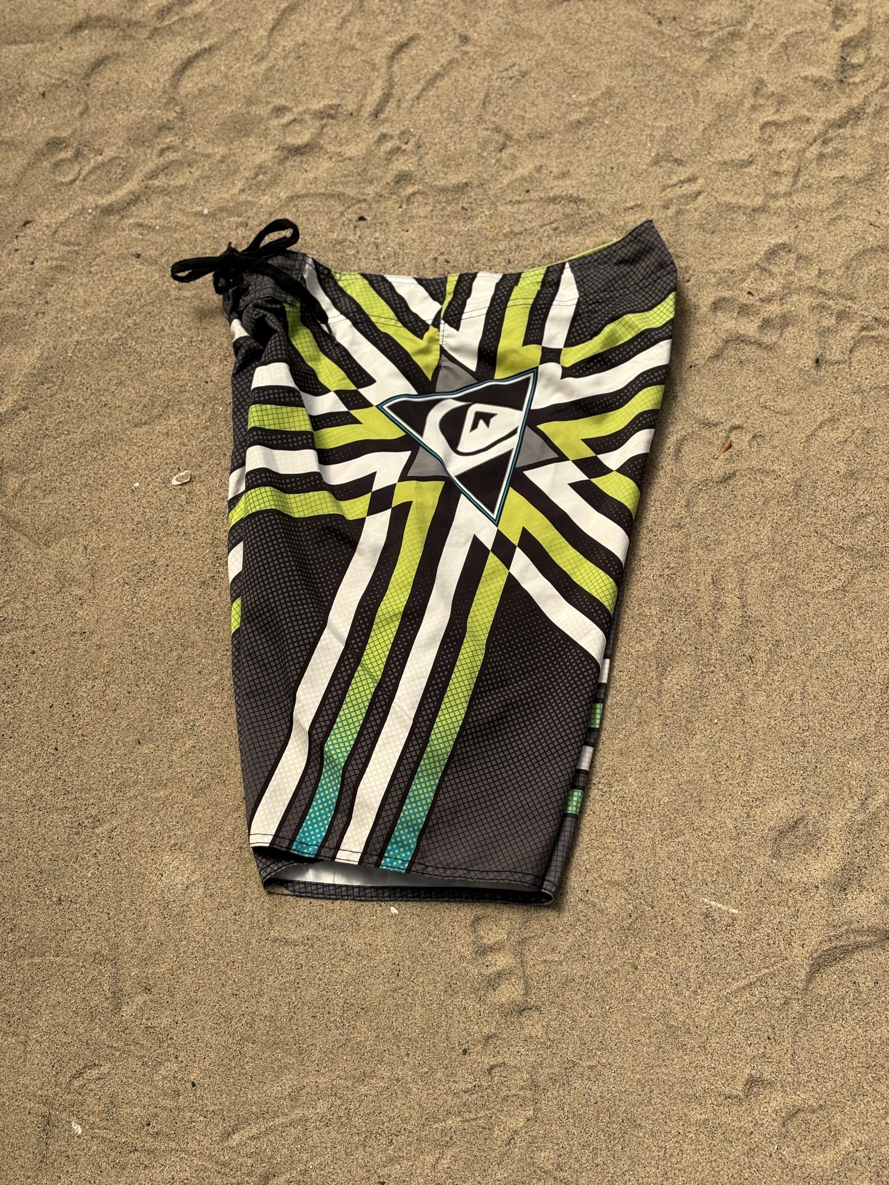 Quiksilver Boardshorts 32