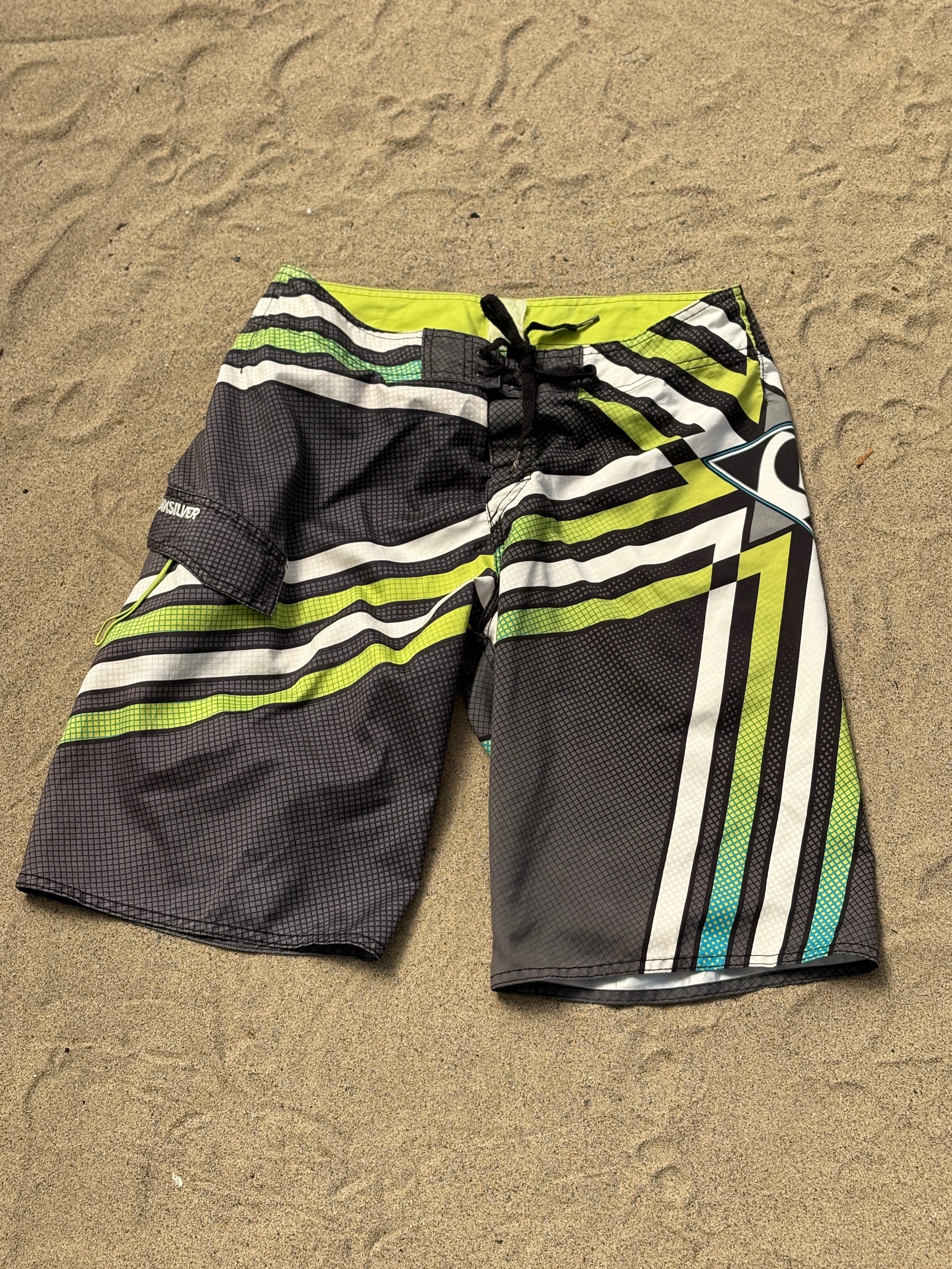 Quiksilver Boardshorts 32