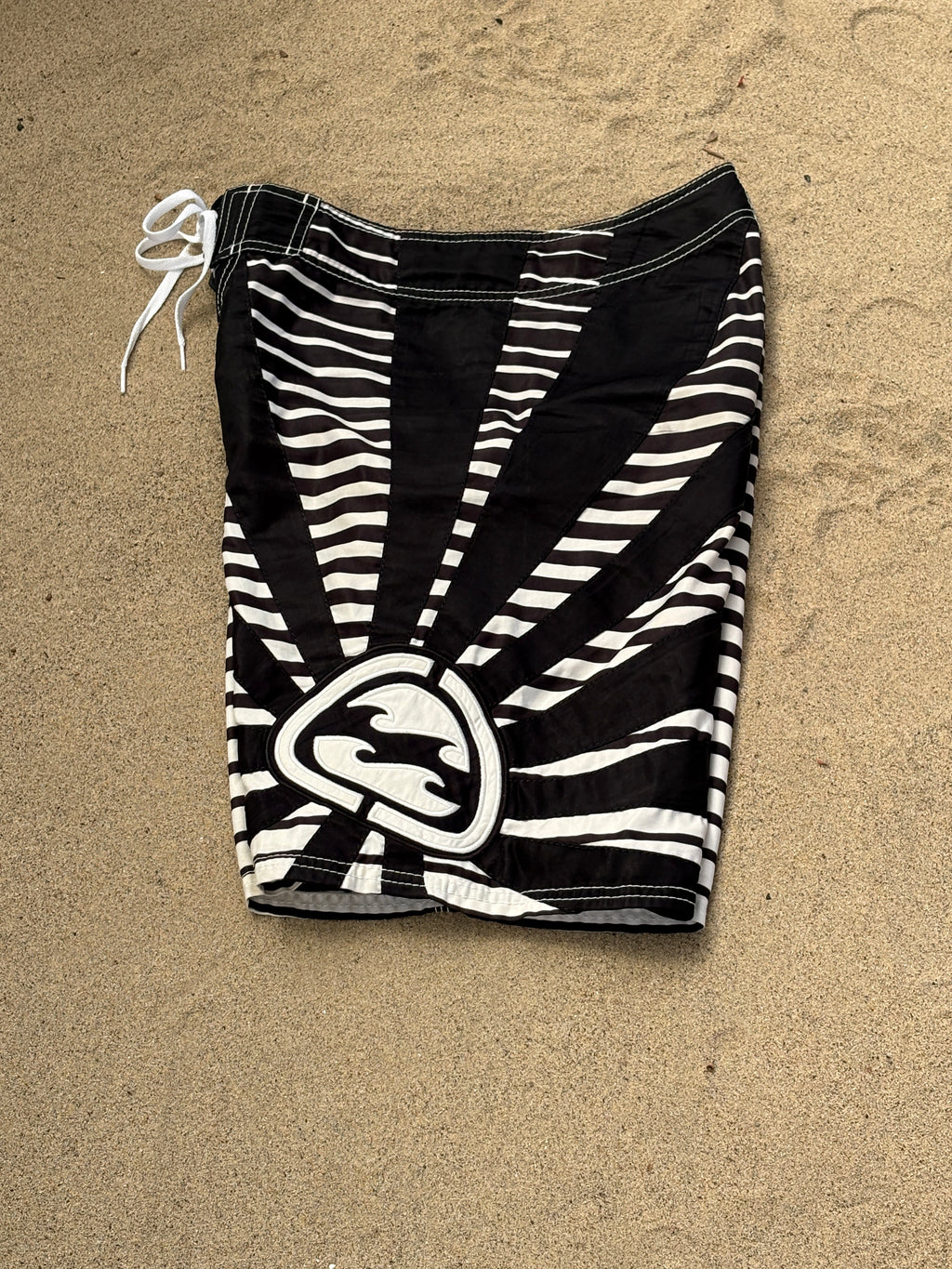 Billabong Andy Irons Rising Sun Boardshorts 30